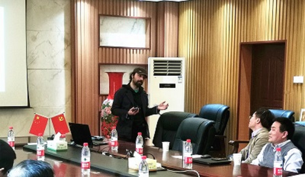 博后学术交流120210427.jpg 博后学术交流120210427.jpg