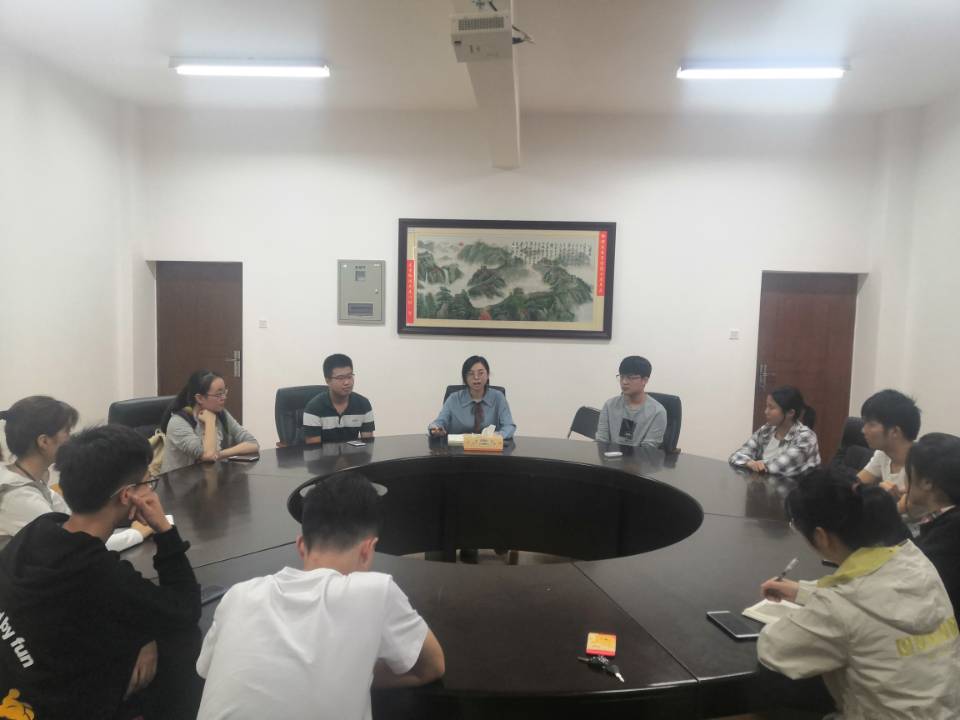 物电院心助会总结会议顺利召开.jpg 物电院心助会总结会议顺利召开.jpg